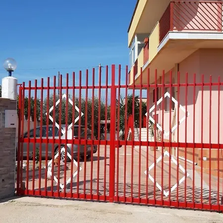 Appartamento A Casa Di Tony Sicilian Holidays Black Sciacca