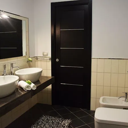 A Casa Di Tony Sicilian Holidays Black * Sciacca
